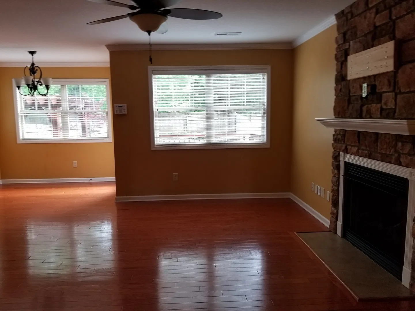 Knoxville 37923 - 3 bedroom, 2. — Photo 3
