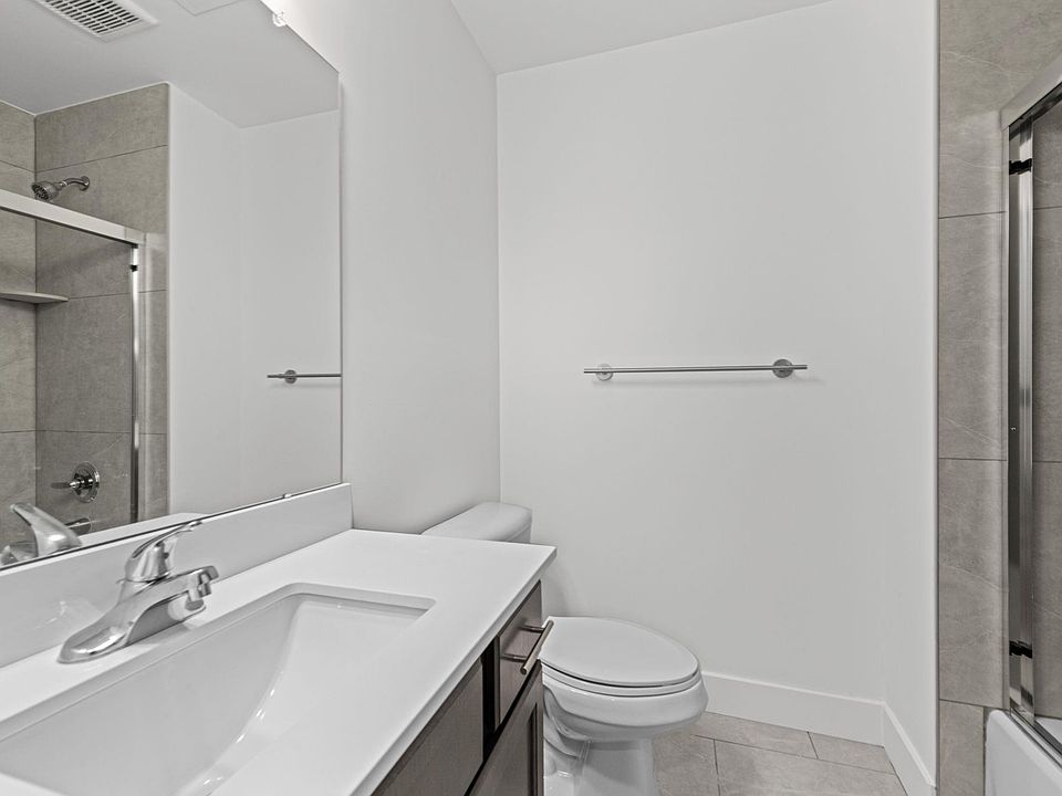 32956 Antrim Dr, photo 29