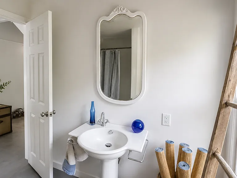 59 Edwards Hole Rd — Photo 18