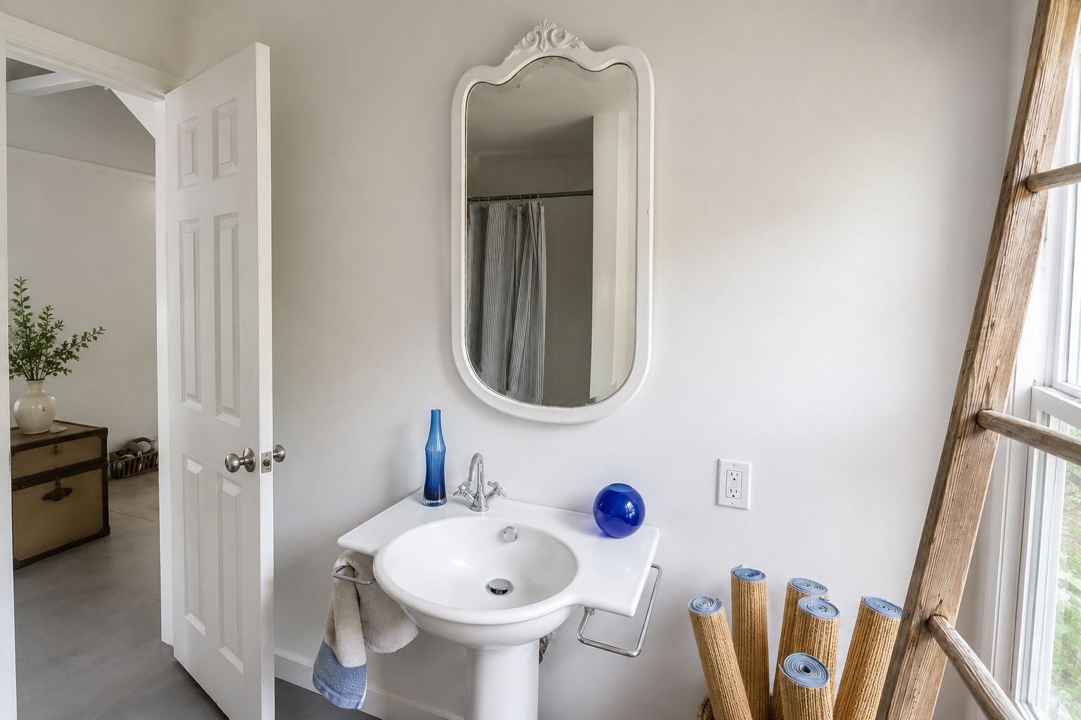Guest House Bathroom