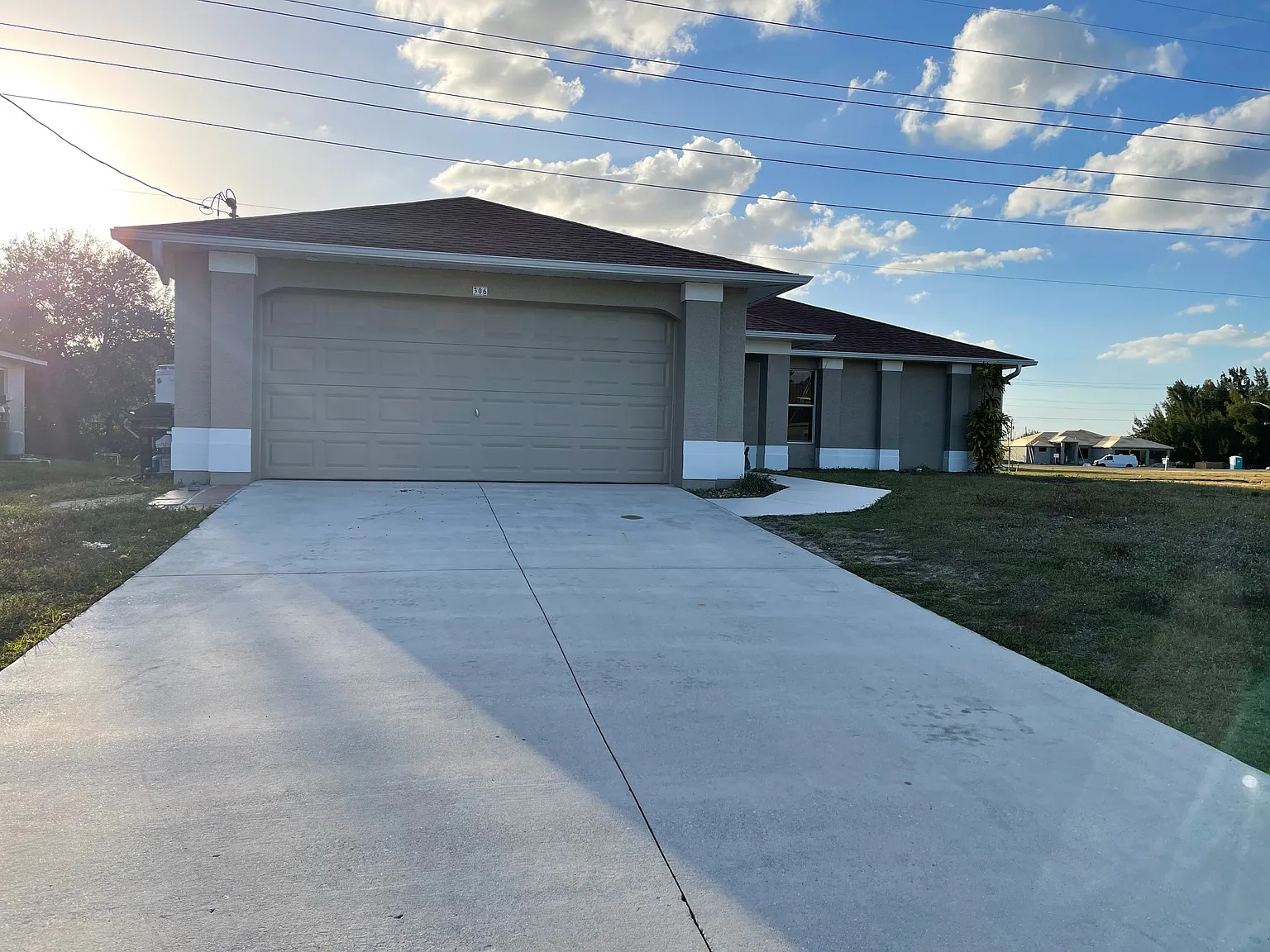 306 Southwest 24th Avenue - 1 — Photo 4