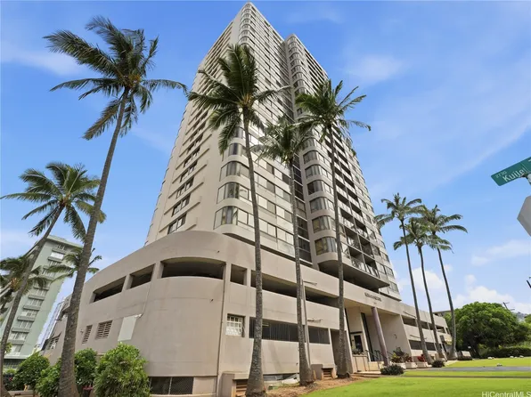 2724 Kahoaloha Ln APT 1805, Honolulu, HI 96826
