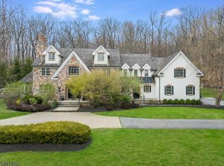 3 Laurelwood Dr, Far Hills, NJ 07931