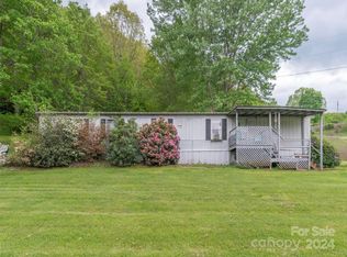 134 Moore Rd, Canton, NC 28716