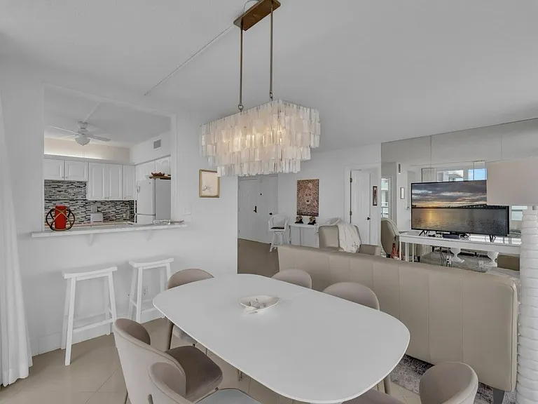 3554 Ocean Dr #702S — Photo 7