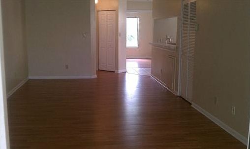 2nd image of 976 Coral Club Dr #976