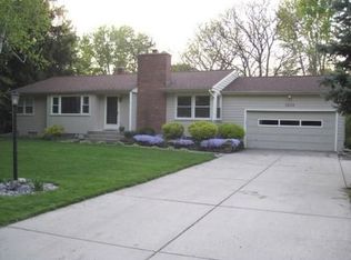 2010 Tomahawk Rd, Okemos, MI 48864