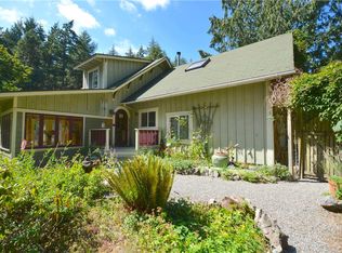 472 Harper Rd, Eastsound, WA 98245