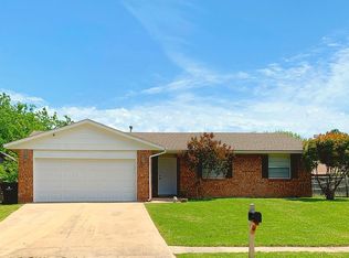 1661 S Pine Ave, Broken Arrow, OK 74012