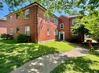 420 S Hanley Rd APT 1W, Saint Louis, MO 63105