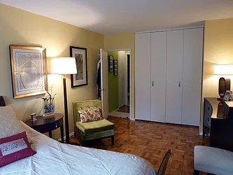 Sold by Aclawrence