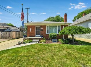 144 1st St, Wyandotte, MI 48192
