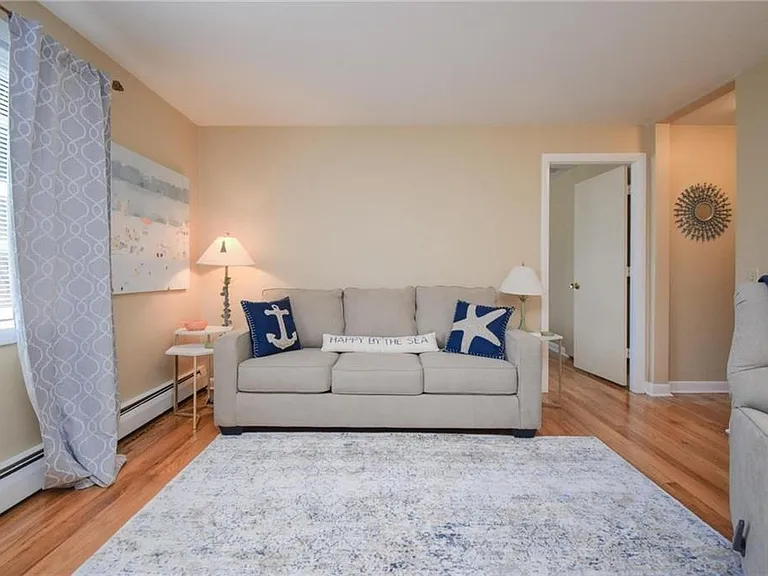 70 Carroll Ave #509 — Photo 15