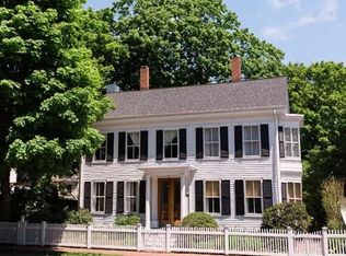 44 High St, Newburyport, MA 01950