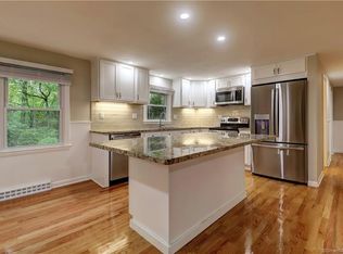 371 Durham Rd FLOOR 2, Guilford, CT 06437