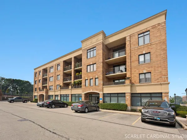 123 W Saint Charles Rd Unit 305, Lombard, IL 60148