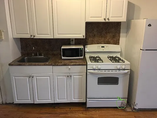 Rented by Bapple | media 4
