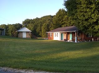 2481 McCammon Ridge Rd, Mckee, KY 40447