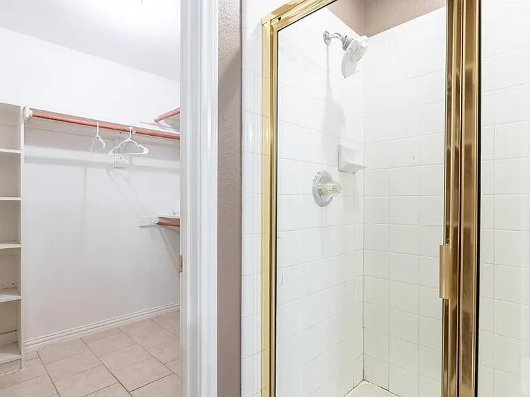 2713 Wild Grove Ln — Photo 10