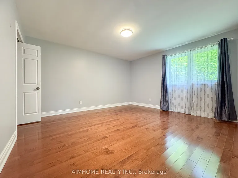 103 Clarinda Dr — Photo 24