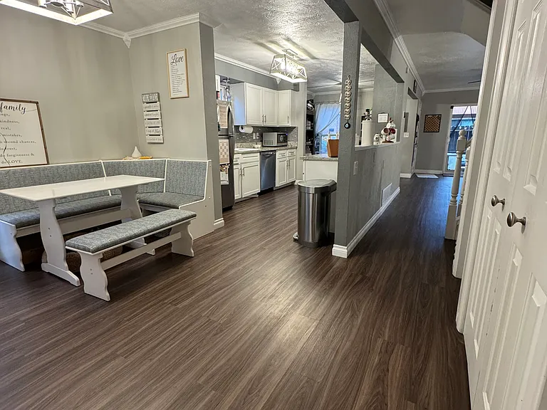 6486 Welch Ct — Photo 10