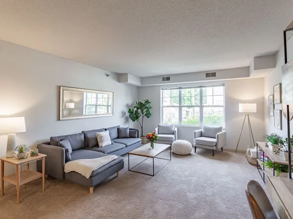 Lake Susan Apartments