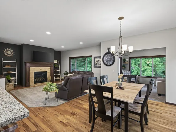 2637 Wilds Ln NW, Prior Lake, MN 55372