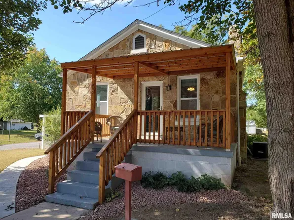 405 S Garfield St, Steeleville, IL 62288