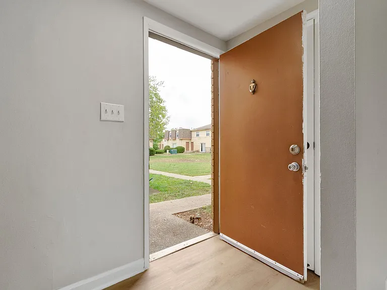 The Meadows Apartment Homes — Photo 12