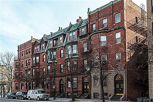 591 Beacon St Photo 1