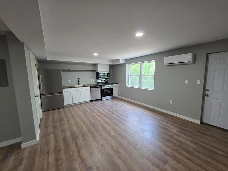 105 Jeffery Ln #6 — Photo 10