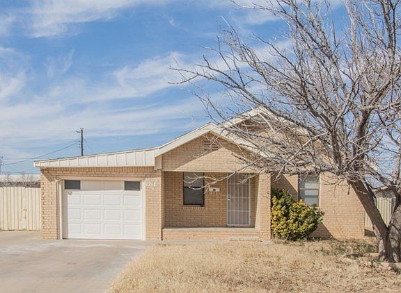 2nd image of 1711 La Casa Dr