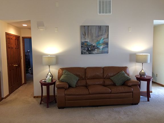 4th image of 4097 Hennessey Dr