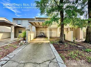 5216 Tennis Court Cir, Tampa, FL 33617