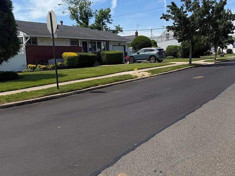 25 Surrey Ln — Photo 15