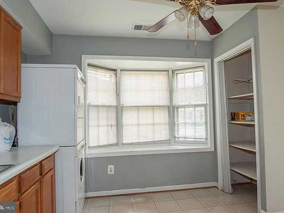 3rd image of 6512 Yadkin Ct