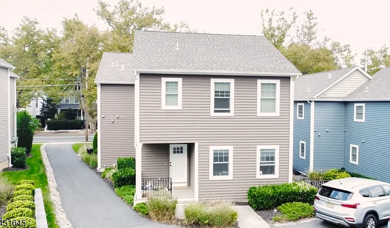 156 Broad St #A — Photo 8