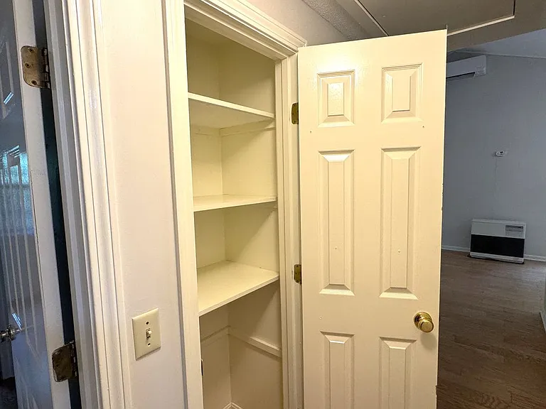 9 & 11 Oakview Drive — Photo 7