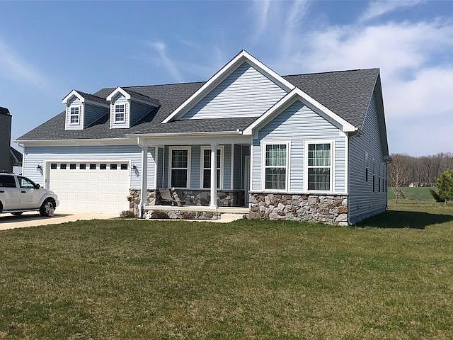 2nd image of 29138 Finch Ln