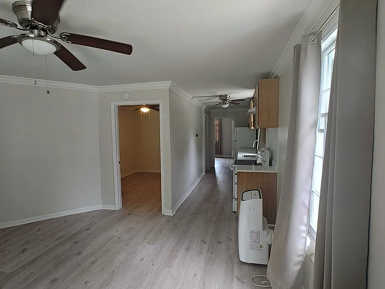322 Elm St #A — Photo 2