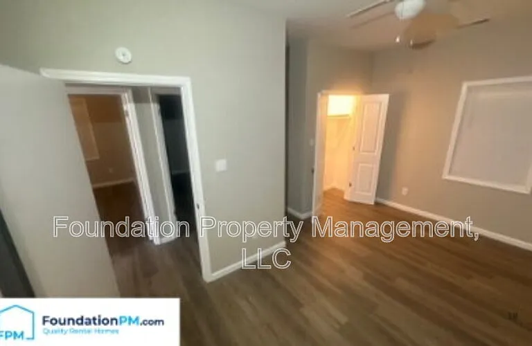 772 Pearce St — Photo 8