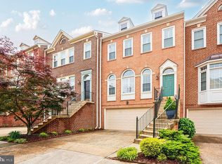 8511 Westown Way, Vienna, VA 22182