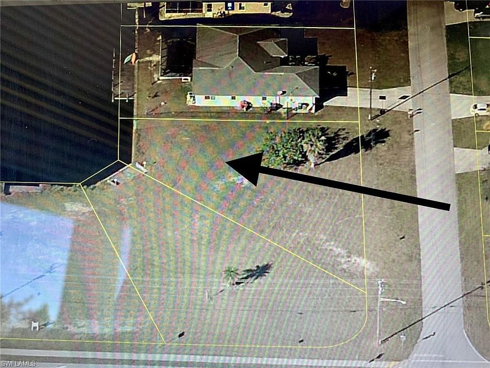 1st image of 4138 SW 23rd Pl