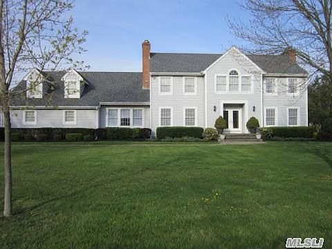 1st image of 11 Miller Farms Dr