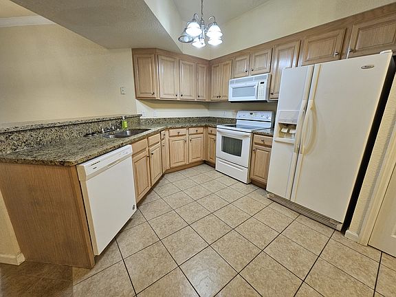 3rd image of 6504 Bridge Water Way Unit 104