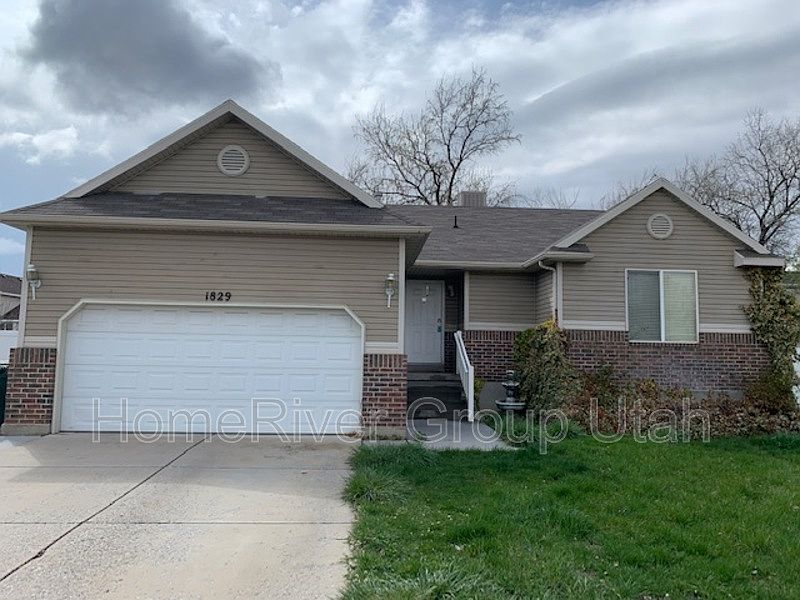 1st image of 1829 N Cavallo Dr
