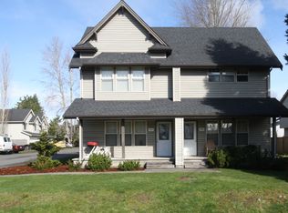 1817-1819 E Maryland Dr, Bellingham, WA 98226