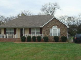 4497 Dean Rd, Chapel Hill, TN 37034
