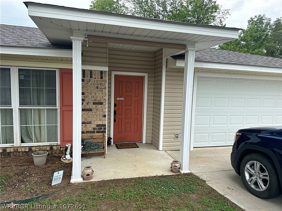 1st image of 2616 Phillips Dr