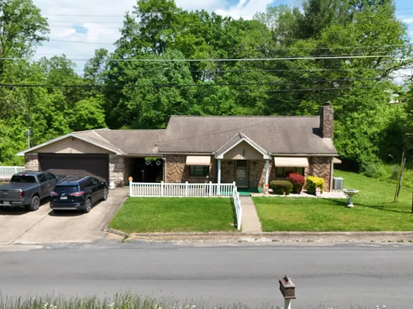 472 Hampton Rd, Fairmont, WV 26554